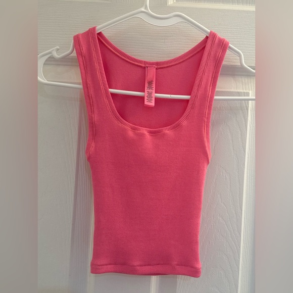 Skims Sugar Pink Cotton Rib Scoop Neck Crop Tank Top size XXS - Picture 3 of 12